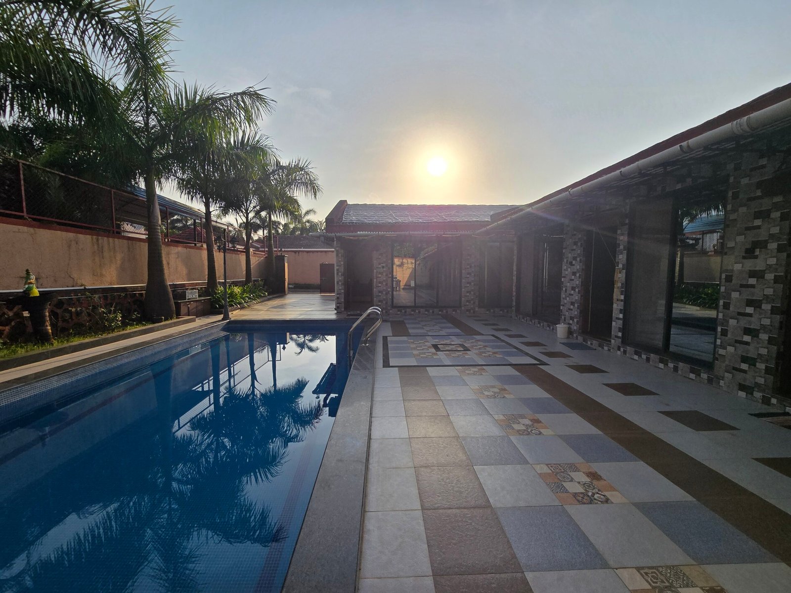 Villa for Friends' Group in Neral